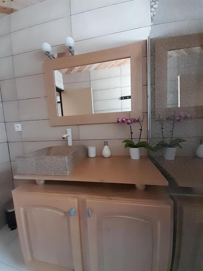 La Kaz Zambaville Avec Jacuzzi Privatif La Plaine des Palmistes Bagian luar foto